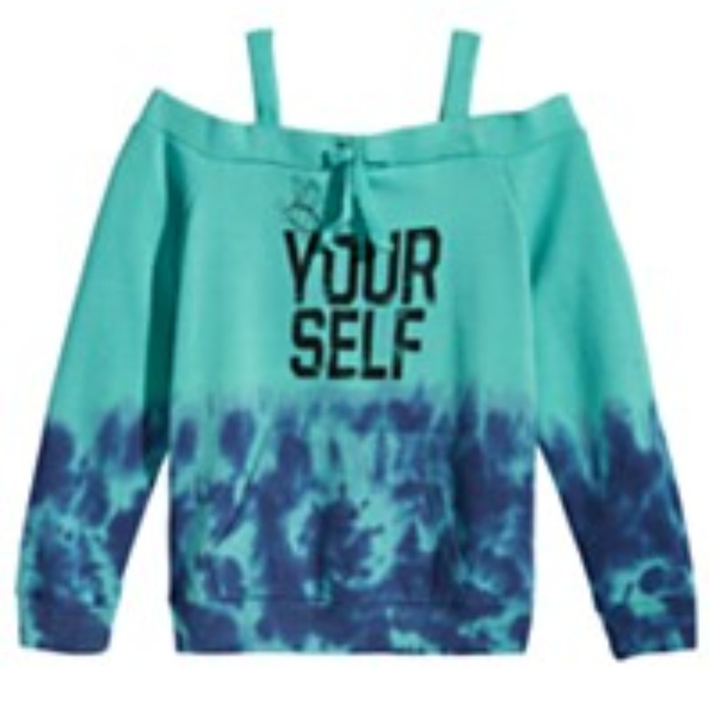 Tops, sweaters, sweatshirts, long sleeves